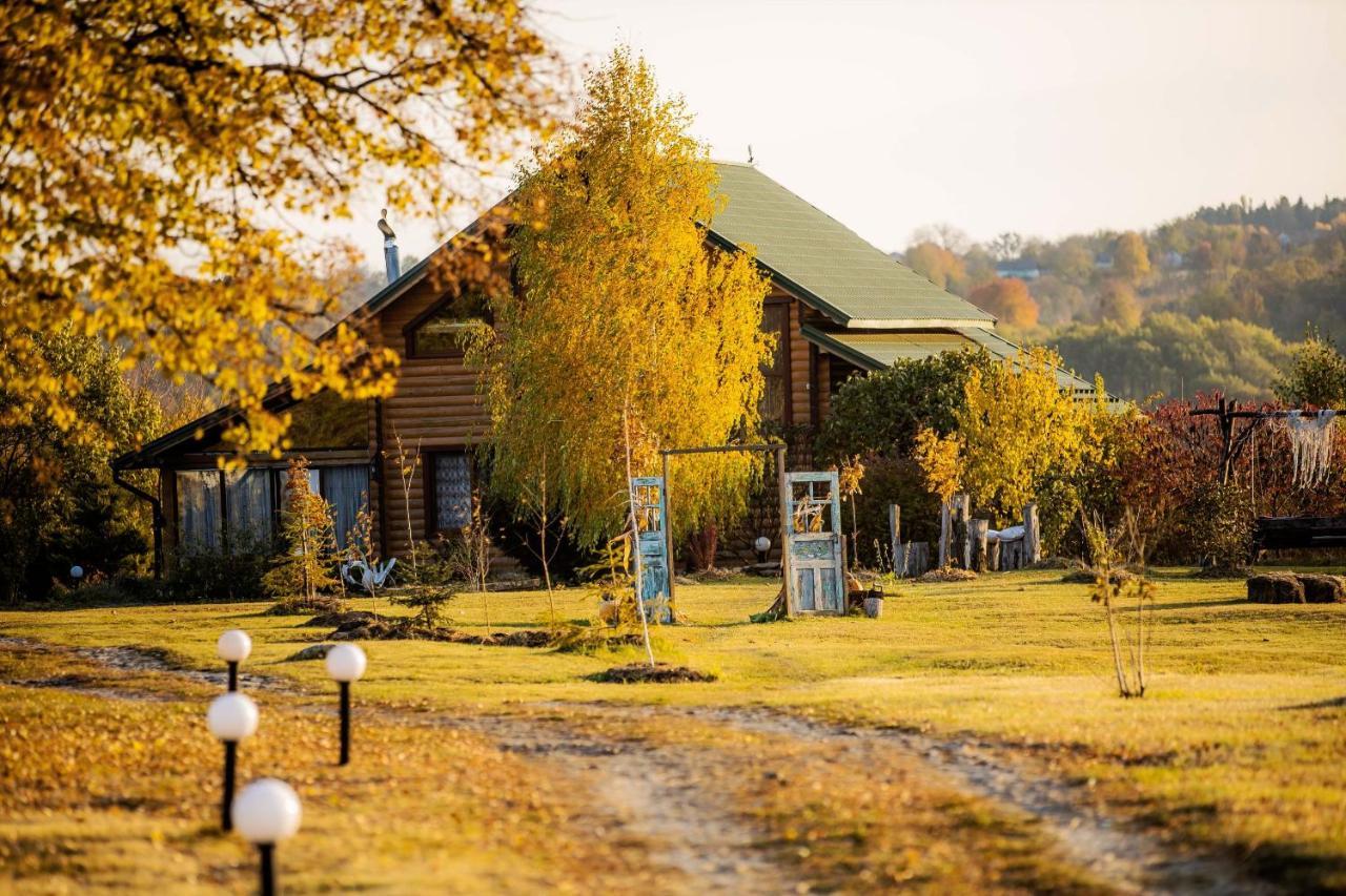 Country House Domik V Derevne Markovtsy  Esterno foto